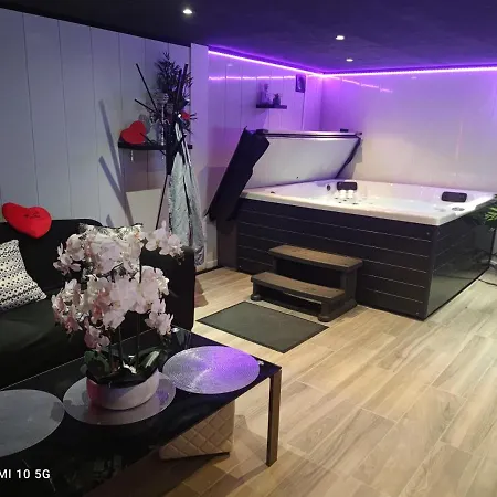 Les Bulles Du Font Blanque