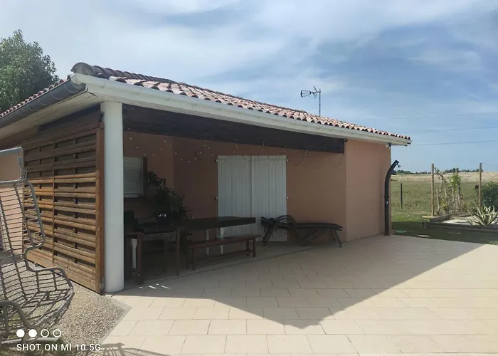 Les Bulles Du Font Blanque بيت للعطل Campsas