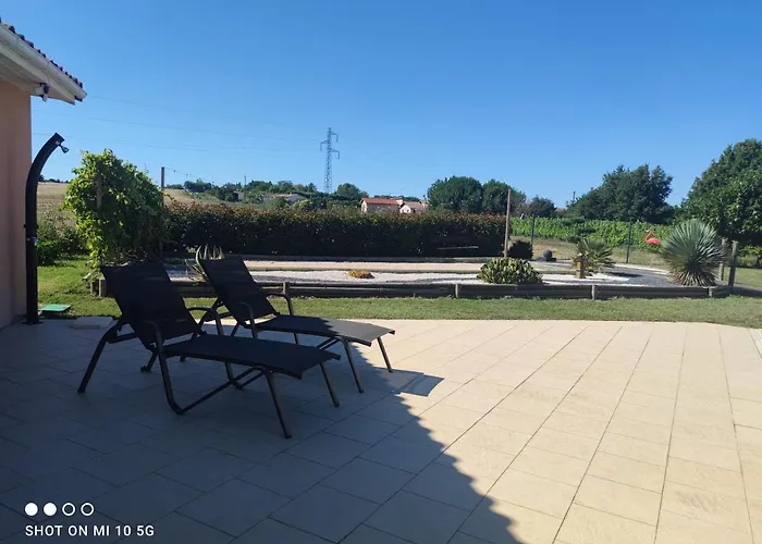 Les Bulles Du Font Blanque Campsas