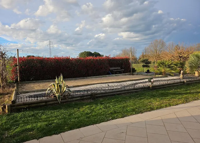 Les Bulles Du Font Blanque بيت للعطل *