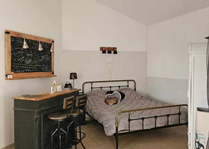 Les Bulles Du Font Blanque *